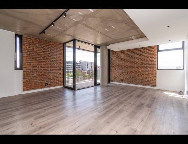 2 BEDROOM APARTMENT TO LET IN DE WATERKANT
